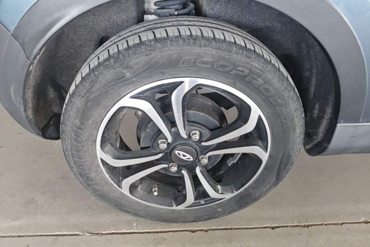 Used Chery QQ Little Ant 2019 4-Seater Smart Edition 35 kWh Right Rear Wheel Hub