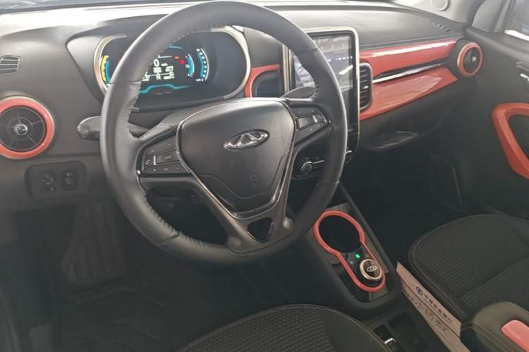 Used Chery QQ Little Ant 2019 4-Seater Smart Edition 35 kWh Steering Wheel