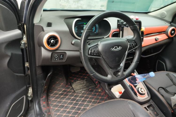 Used Chery QQ Little Ant 2019 4-Seater Smart Luxe Version 30.6 kWh Steering Wheel