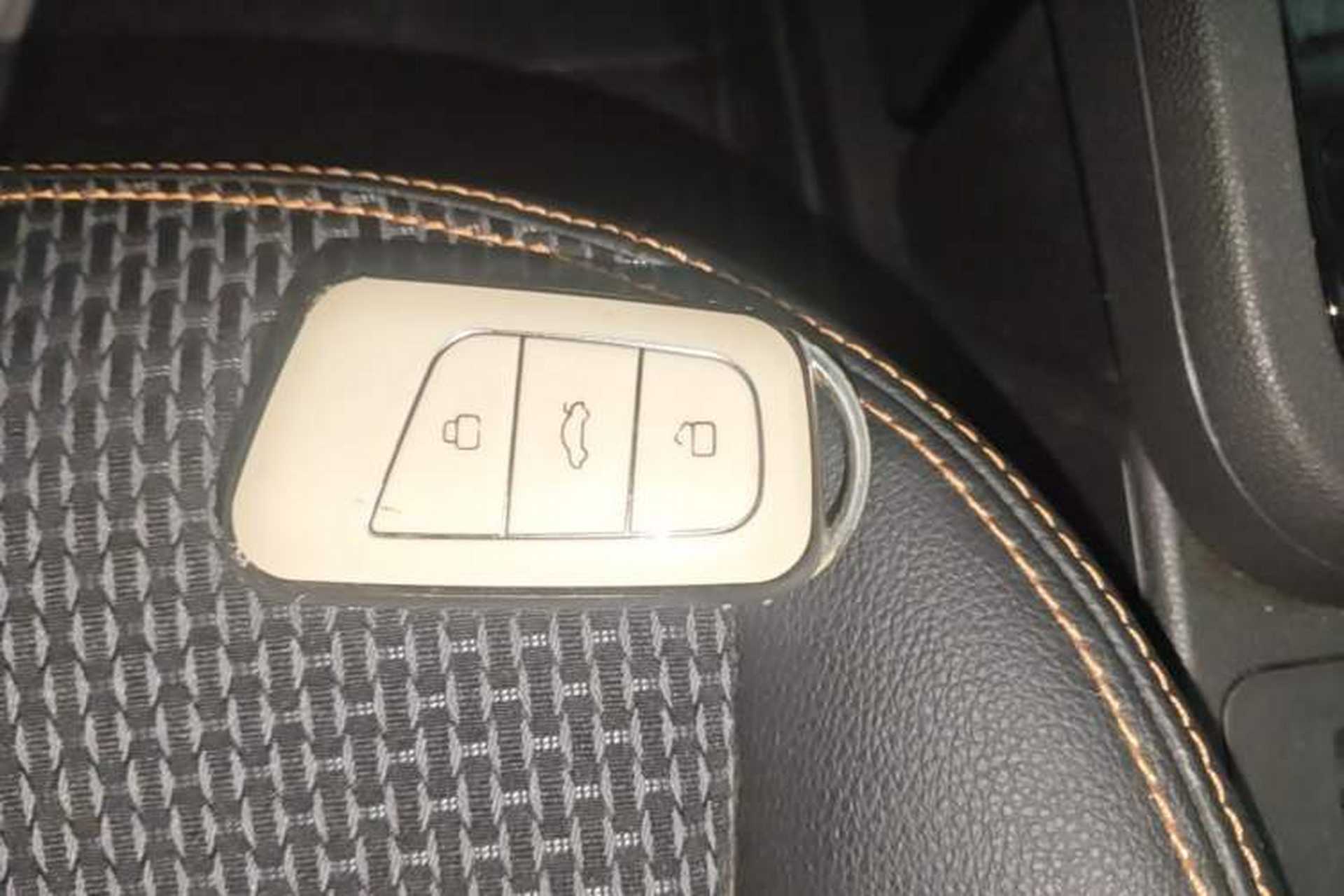 Used Chery QQ Little Ant 2019 4-Seater Smart Edition 35 kWh Vehicle Key