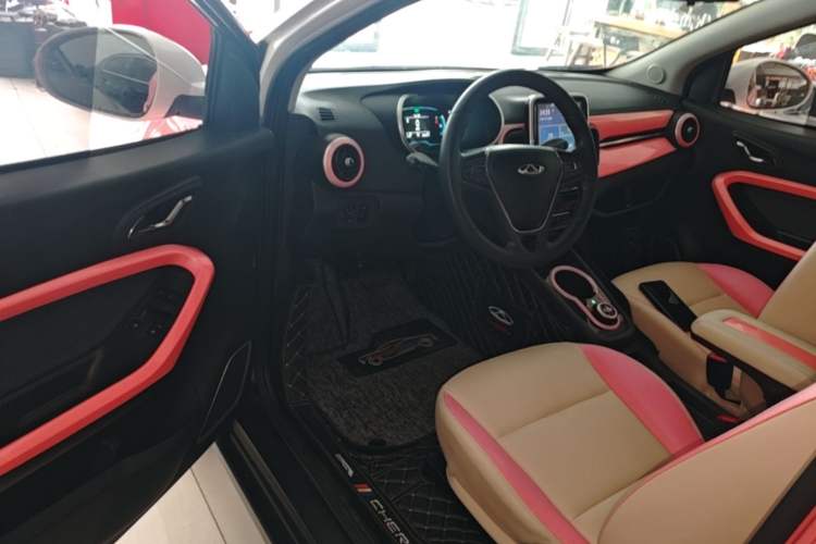 Used Chery QQ Little Ant 2019 4-Seater Smart Edition 30.6 kWh Driver Seat