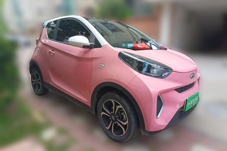 Used Chery QQ Little Ant 2019 4-Seater Smart Edition 35 kWh Front Right 45 Deg
