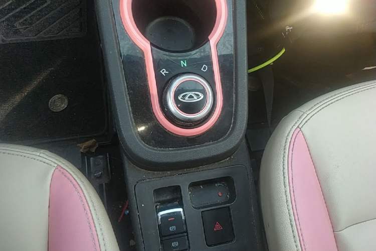 Used Chery QQ Little Ant 2019 4-Seater Smart Edition 30.6 kWh Gear Lever