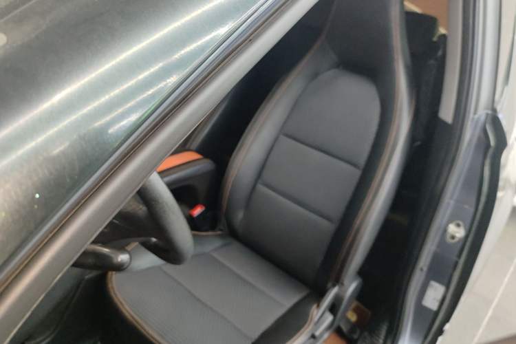 Used Chery QQ Little Ant 2019 4-Seater Smart Luxe Version 30.6 kWh Left Front Seat