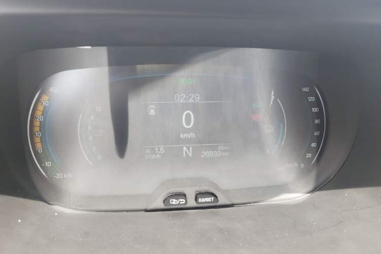 Used Chery QQ Little Ant 2019 4-Seater Smart Edition 35 kWh Instrument Cluster