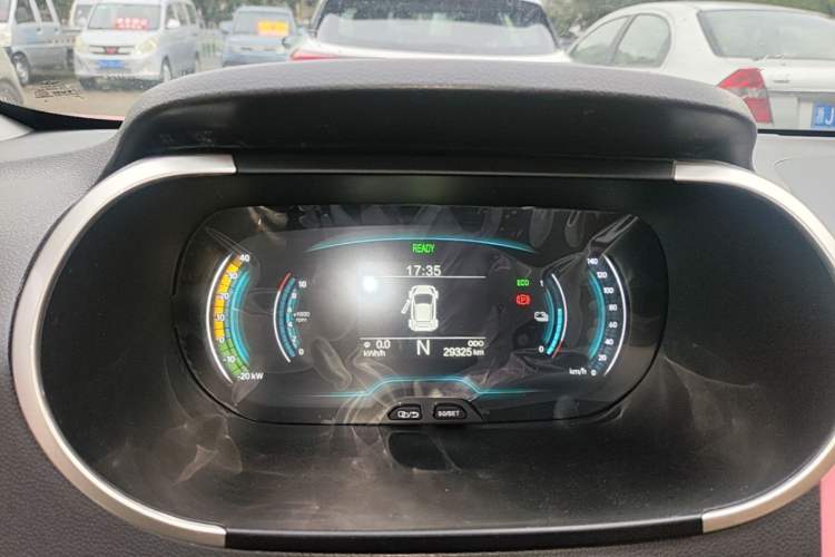 Used Chery QQ Little Ant 2019 4-Seater Smart Edition 30.6 kWh Instrument Cluster