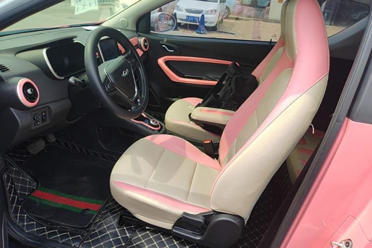 Used Chery QQ Little Ant 2019 4-Seater Smart Edition 30.6 kWh Left Front Seat