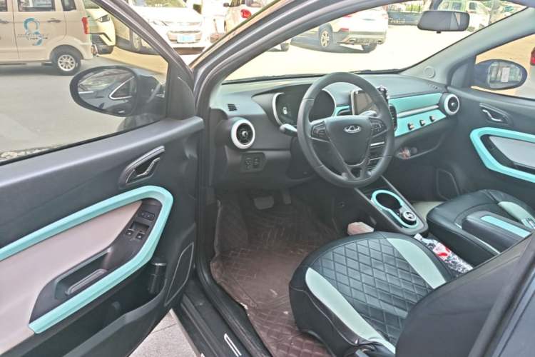 Used Chery QQ Little Ant 2019 4-Seater Smart Luxe Version 30.6 kWh Driver Seat