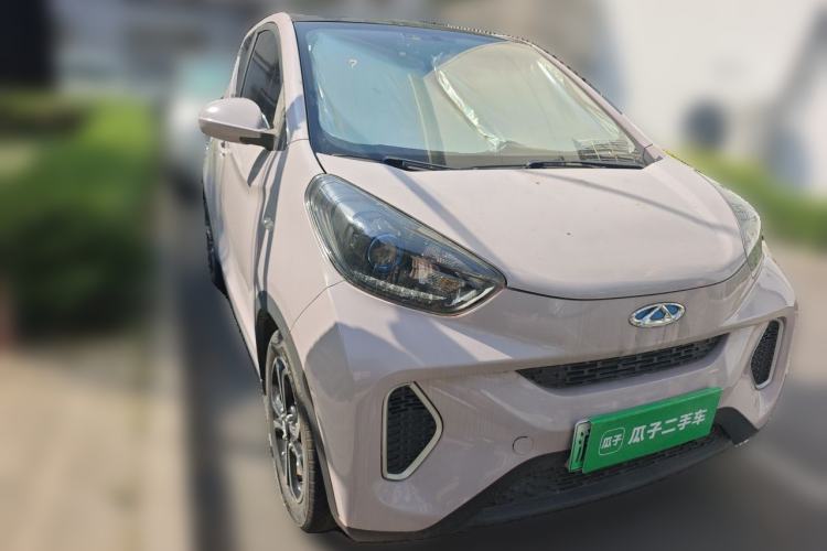 Used Chery QQ Little Ant 2019 4-Seater Smart Edition 35 kWh Front Right 45 Deg