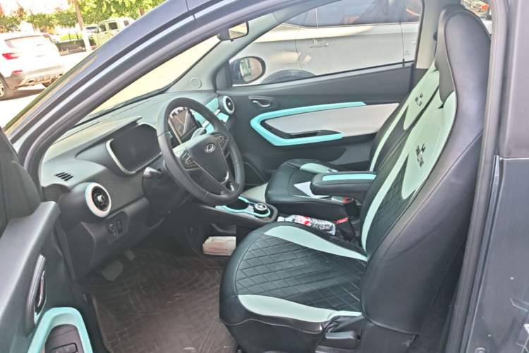 Used Chery QQ Little Ant 2019 4-Seater Smart Luxe Version 30.6 kWh Left Front Seat