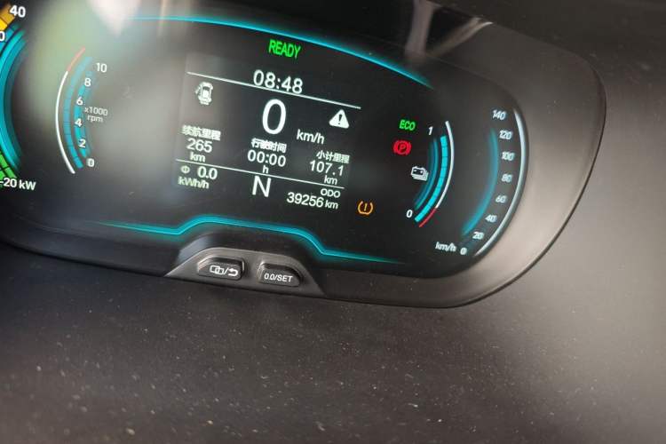 Used Chery QQ Little Ant 2019 4-Seater Smart Edition 35 kWh Odometer Close Up