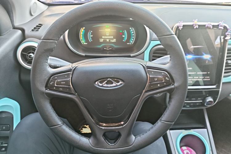 Used Chery QQ Little Ant 2019 4-Seater Smart Luxe Version 30.6 kWh Steering Wheel