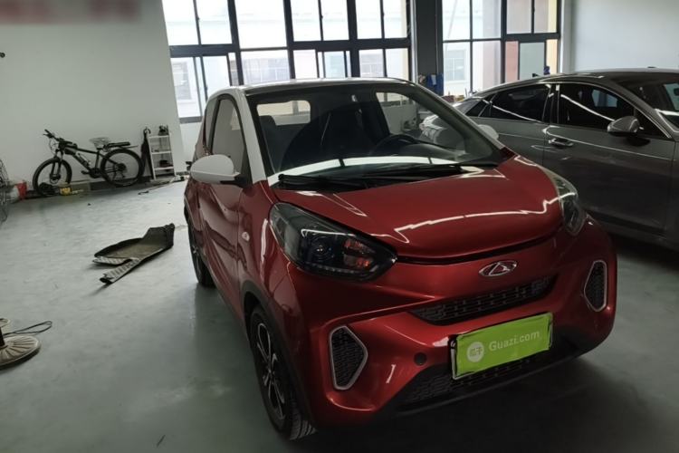 Used Chery QQ Little Ant 2019 4-Seater Smart Edition 35 kWh Front Right 45 Deg
