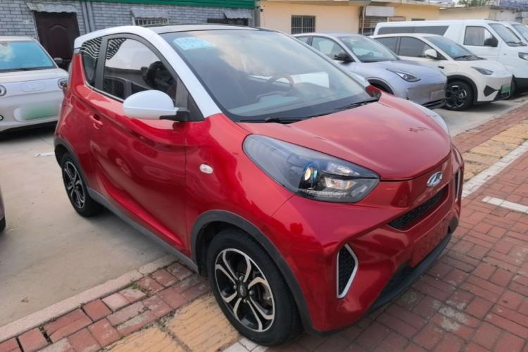 Used Chery QQ Little Ant 2019 4-Seater Smart Edition 35 kWh Front Right 45 Deg