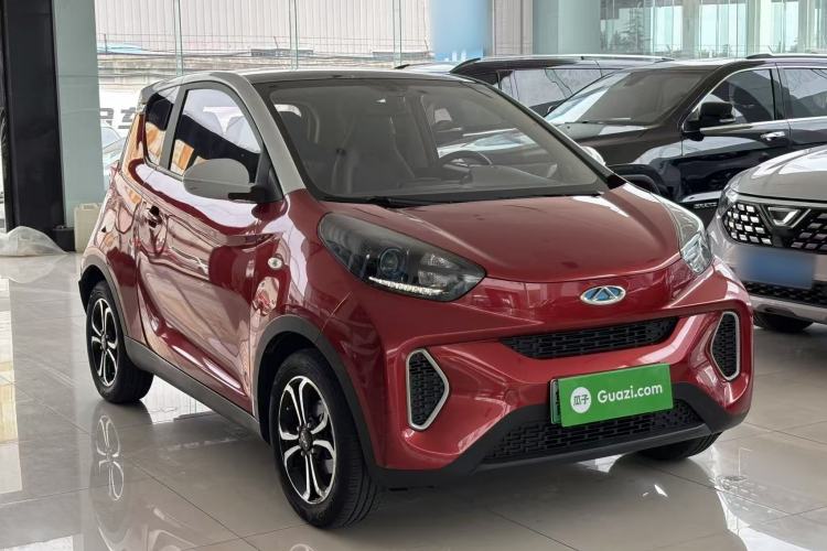 Used Chery QQ Little Ant 2019 4-Seater Smart Edition 30.6 kWh Front Right 45 Deg