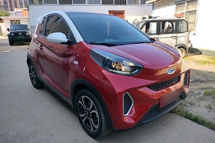Used Chery QQ Little Ant 2019 4-Seater Smart Edition 30.6 kWh Front Right 45 Deg