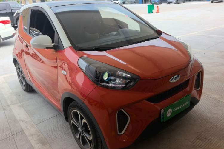 Used Chery QQ Little Ant 2019 4-Seater Smart Edition 35 kWh Front Right 45 Deg