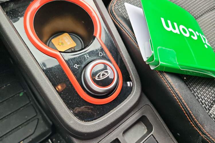 Used Chery QQ Little Ant 2019 4-Seater Smart Edition 35 kWh Gear Lever