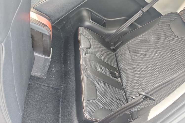 Used Chery QQ Little Ant 2019 4-Seater Smart Edition 35 kWh Interior 6