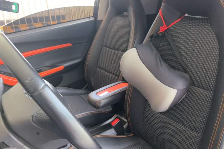 Used Chery QQ Little Ant 2019 4-Seater Smart Edition 35 kWh Left Front Seat