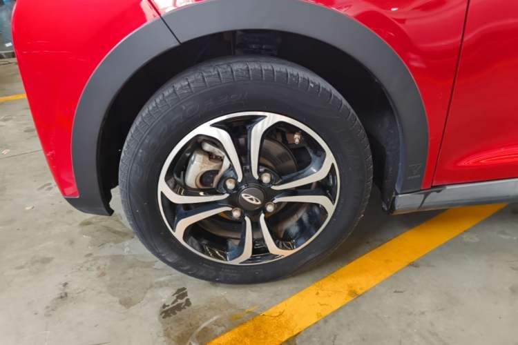 Used Chery QQ Little Ant 2019 4-Seater Smart Edition 30.6 kWh Left Front Wheel Hub