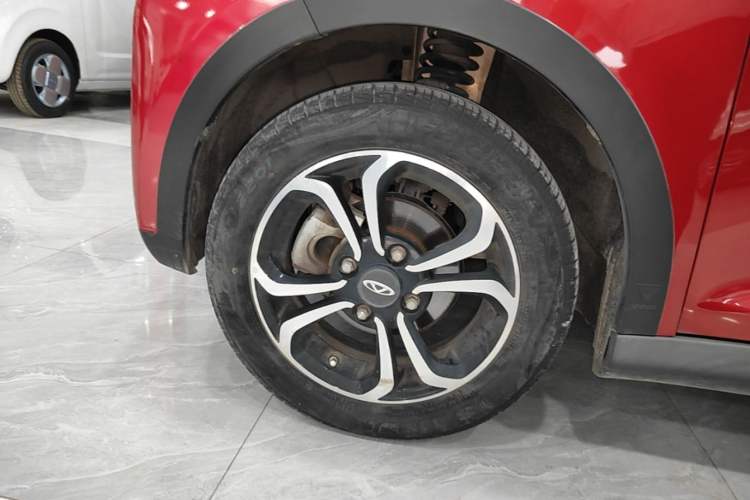 Used Chery QQ Little Ant 2019 4-Seater Smart Edition 30.6 kWh Left Front Wheel Hub