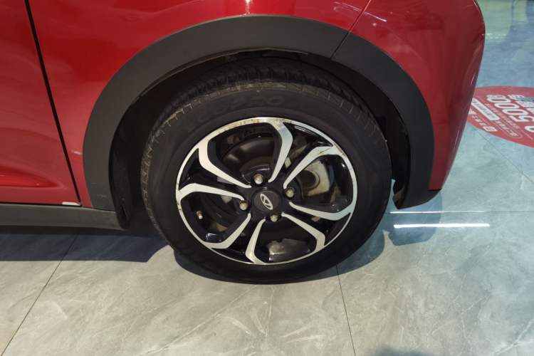 Used Chery QQ Little Ant 2019 4-Seater Smart Luxe Version 30.6 kWh Right Rear Wheel Hub
