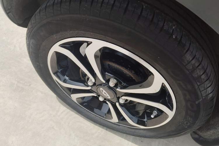 Used Chery QQ Little Ant 2019 4-Seater Smart Edition 35 kWh Right Rear Wheel Hub