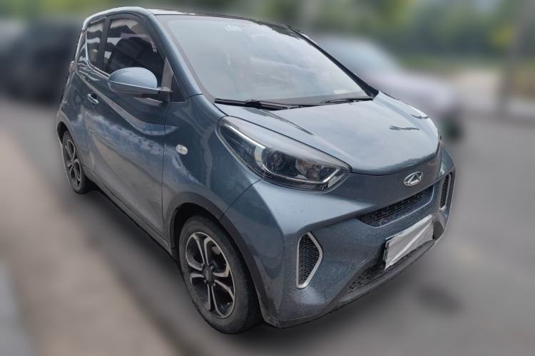 Used Chery QQ Little Ant 2019 4-Seater Smart Edition 35 kWh Front Right 45 Deg