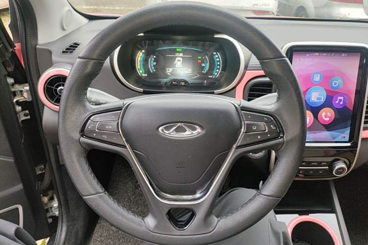 Used Chery QQ Little Ant 2019 4-Seater Smart Edition 30.6 kWh Steering Wheel