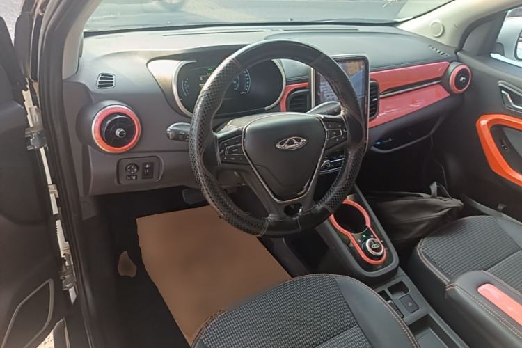Used Chery QQ Little Ant 2019 4-Seater Smart Edition 35 kWh Center Console