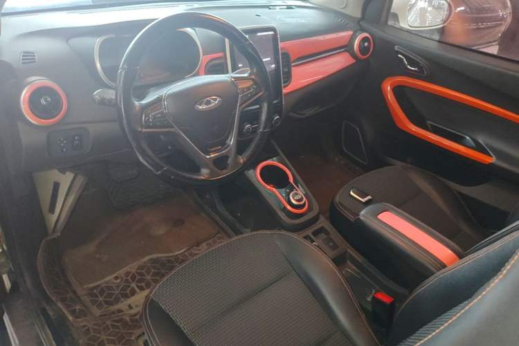 Used Chery QQ Little Ant 2019 4-Seater Smart Edition 35 kWh Center Console