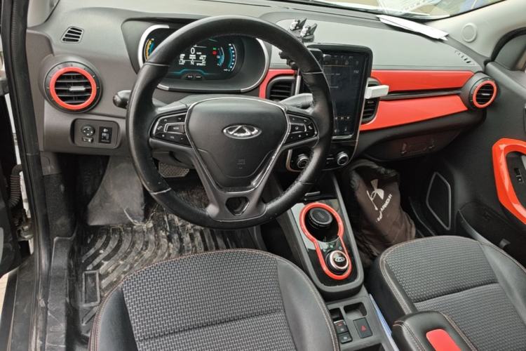 Used Chery QQ Little Ant 2019 4-Seater Smart Edition 35 kWh Center Console