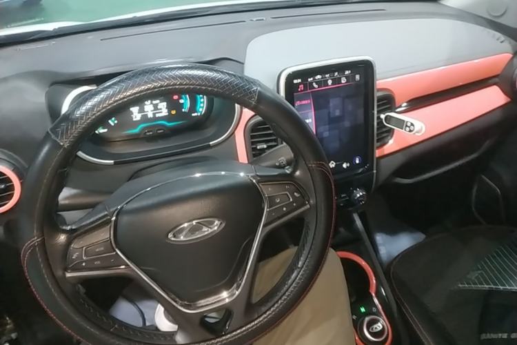 Used Chery QQ Little Ant 2019 4-Seater Smart Edition 35 kWh Center Console