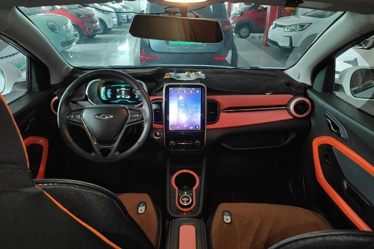 Used Chery QQ Little Ant 2019 4-Seater Smart Edition 35 kWh Center Console