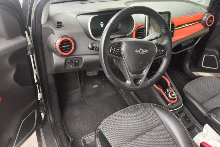 Used Chery QQ Little Ant 2019 4-Seater Smart Edition 35 kWh Center Console