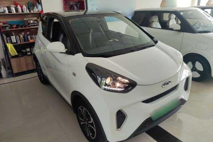 Used Chery QQ Little Ant 2019 4-Seater Smart Edition 30.6 kWh Front Right 45 Deg