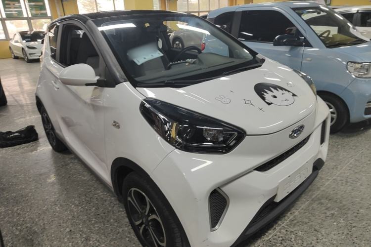 Used Chery QQ Little Ant 2019 4-Seater Smart Luxe Version 30.6 kWh Front Right 45 Deg