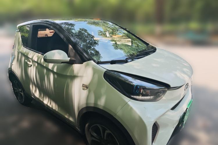 Used Chery QQ Little Ant 2019 4-Seater Smart Edition 30.6 kWh Front Right 45 Deg