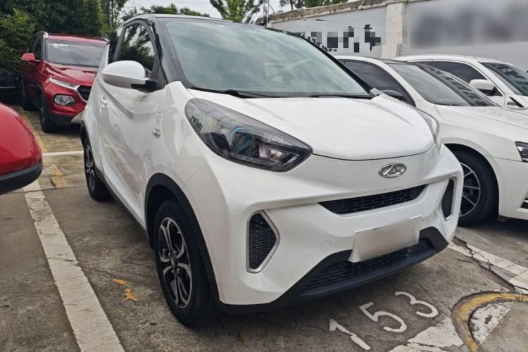 Used Chery QQ Little Ant 2019 4-Seater Smart Edition 30.6 kWh Front Right 45 Deg