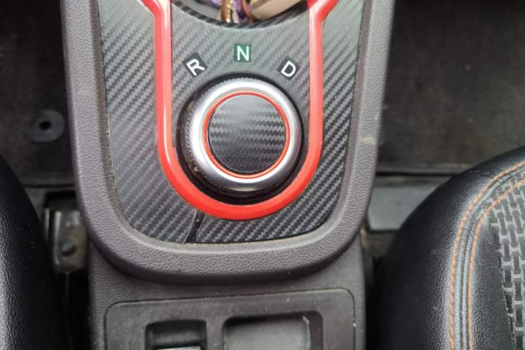Used Chery QQ Little Ant 2019 4-Seater Smart Edition 35 kWh Gear Lever