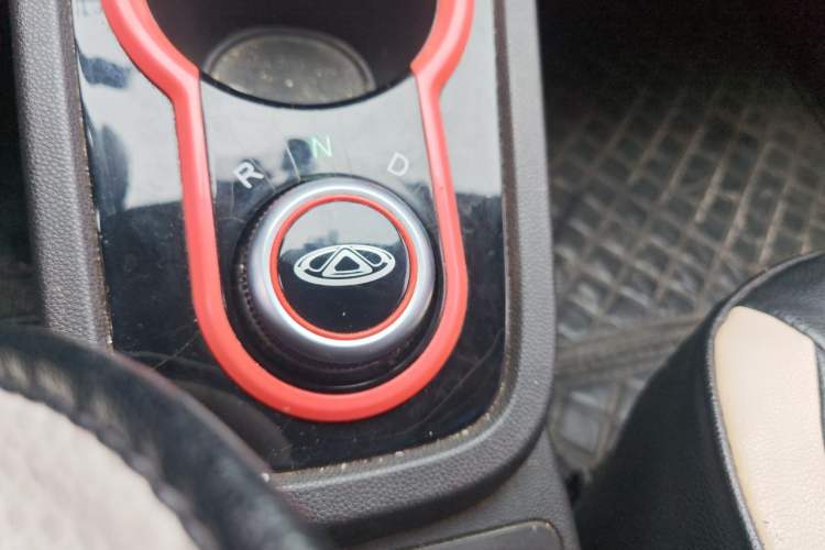 Used Chery QQ Little Ant 2019 4-Seater Smart Edition 35 kWh Gear Lever