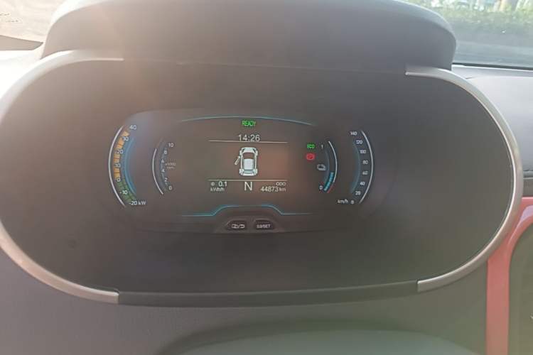 Used Chery QQ Little Ant 2019 4-Seater Smart Edition 35 kWh Instrument Cluster