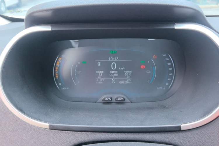 Used Chery QQ Little Ant 2019 4-Seater Smart Edition 30.6 kWh Instrument Cluster