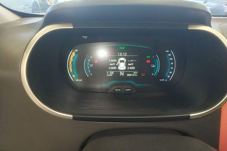 Used Chery QQ Little Ant 2019 4-Seater Smart Edition 30.6 kWh Instrument Cluster