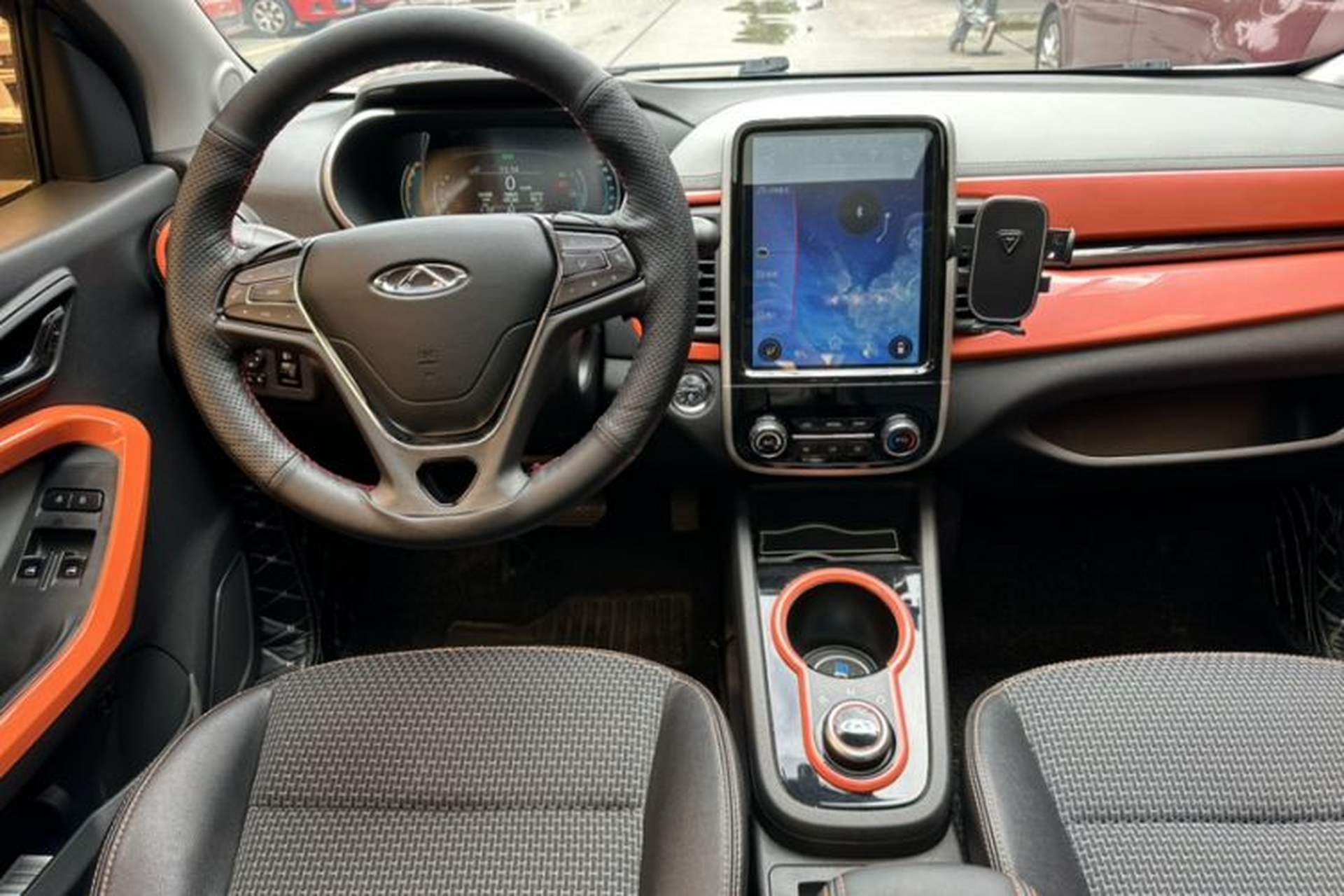 Used Chery QQ Little Ant 2019 4-Seater Smart Edition 35 kWh Interior 2