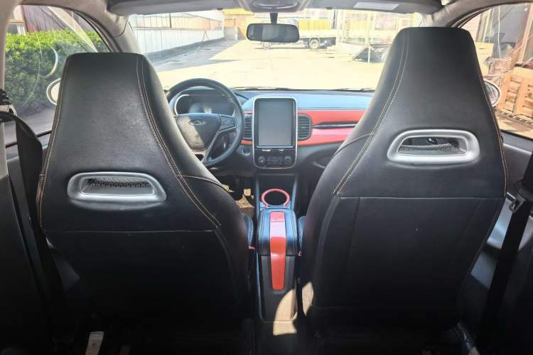 Used Chery QQ Little Ant 2019 4-Seater Smart Edition 35 kWh Interior 3