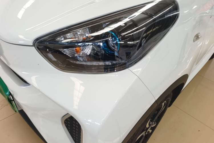 Used Chery QQ Little Ant 2019 4-Seater Smart Edition 35 kWh Left Front Headlight