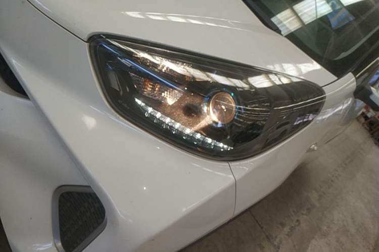 Used Chery QQ Little Ant 2019 4-Seater Smart Edition 30.6 kWh Left Front Headlight