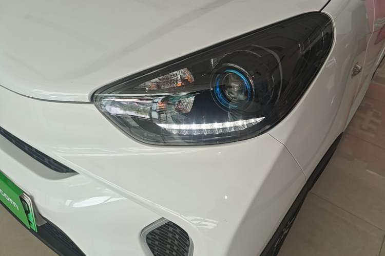Used Chery QQ Little Ant 2019 4-Seater Smart Edition 30.6 kWh Left Front Headlight